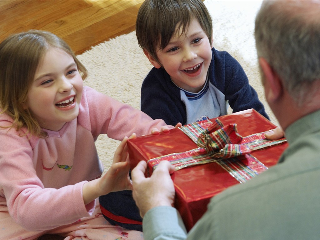 La gente celebra la Navidad Fondos de Inicio #35 - 1024x768