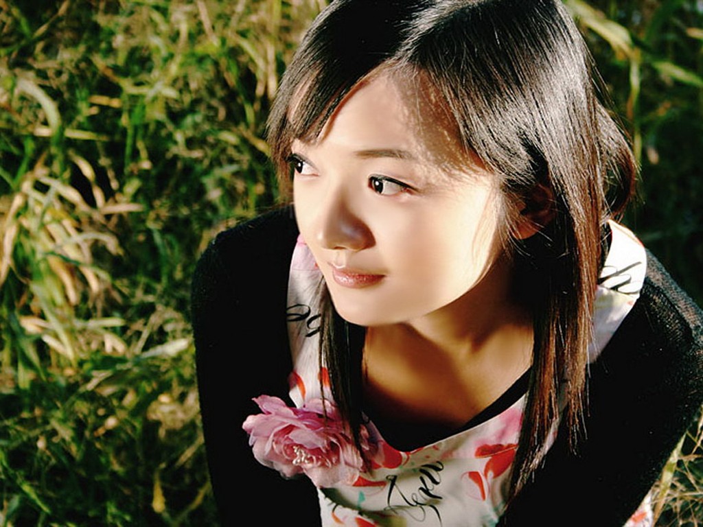 寬屏美女系列 #6 - 1024x768