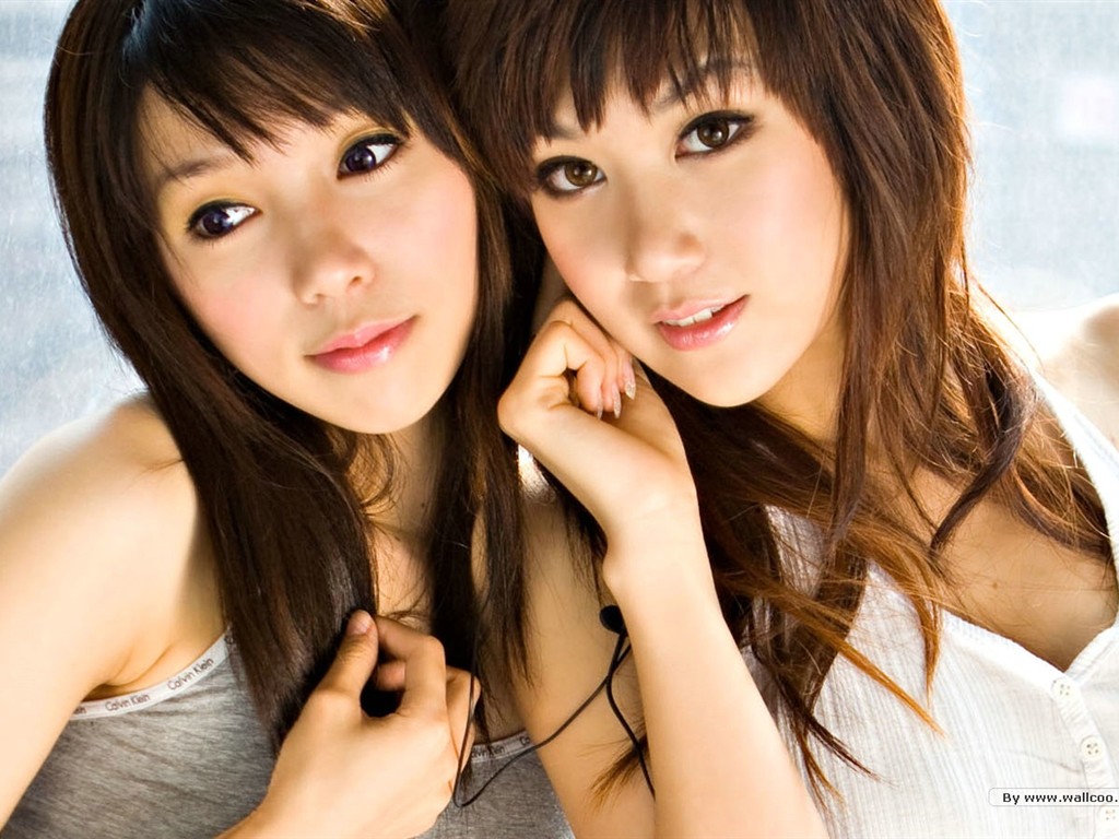 MP3廣告清純美女壁紙 #1 - 1024x768