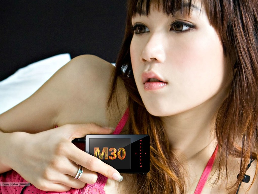 MP3廣告清純美女壁紙 #2 - 1024x768