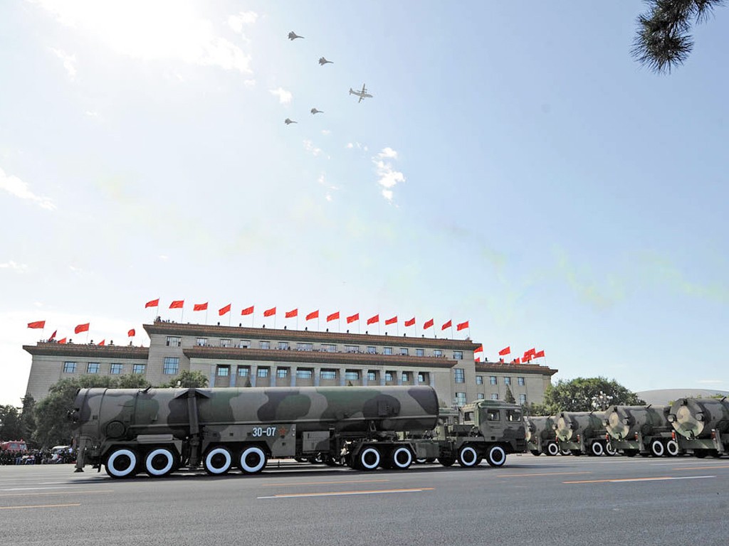 國慶閱兵武器裝備壁紙 #21 - 1024x768