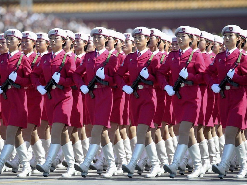 National Day Parade zum 60. Jahrestag der weiblichen Tapete #6 - 1024x768