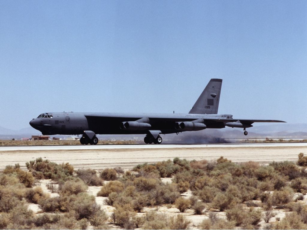 B-52 strategische Bomber #6 - 1024x768