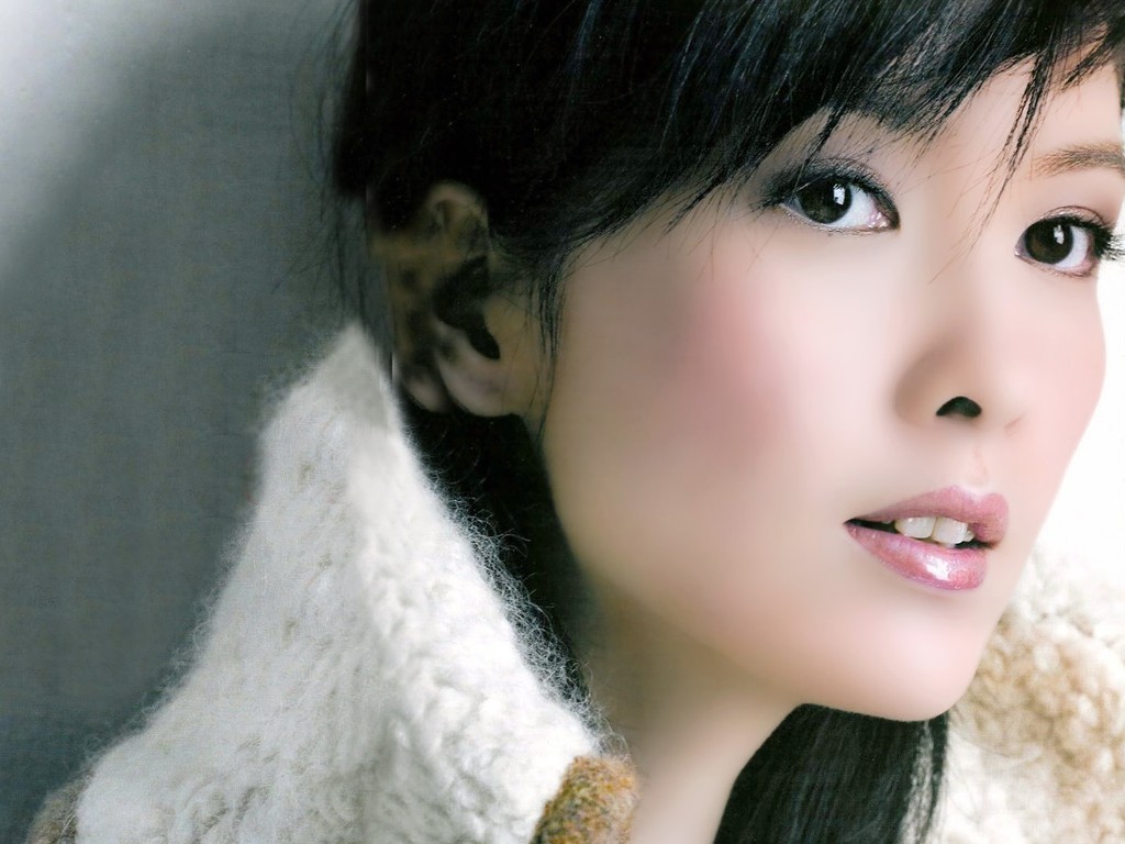 Angel belleza Vivian Chow fondo de pantalla #1 - 1024x768