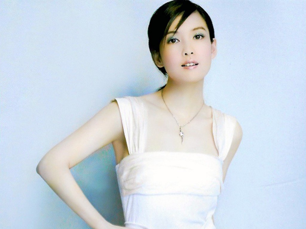 Angel Beauty Vivian Chow Tapete #10 - 1024x768