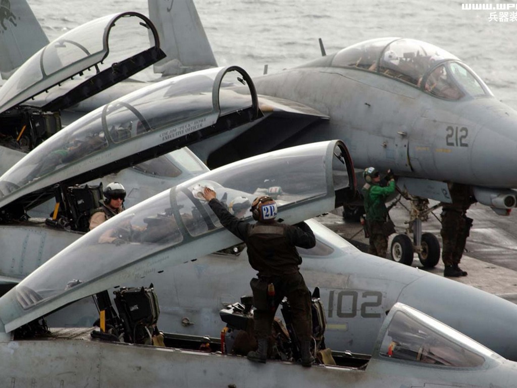 U. S. Navy F14 Tomcat Kämpfer #27 - 1024x768