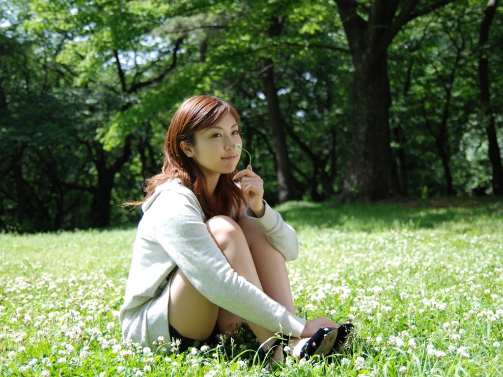 寬屏性感美女壁紙 #5 - 1024x768