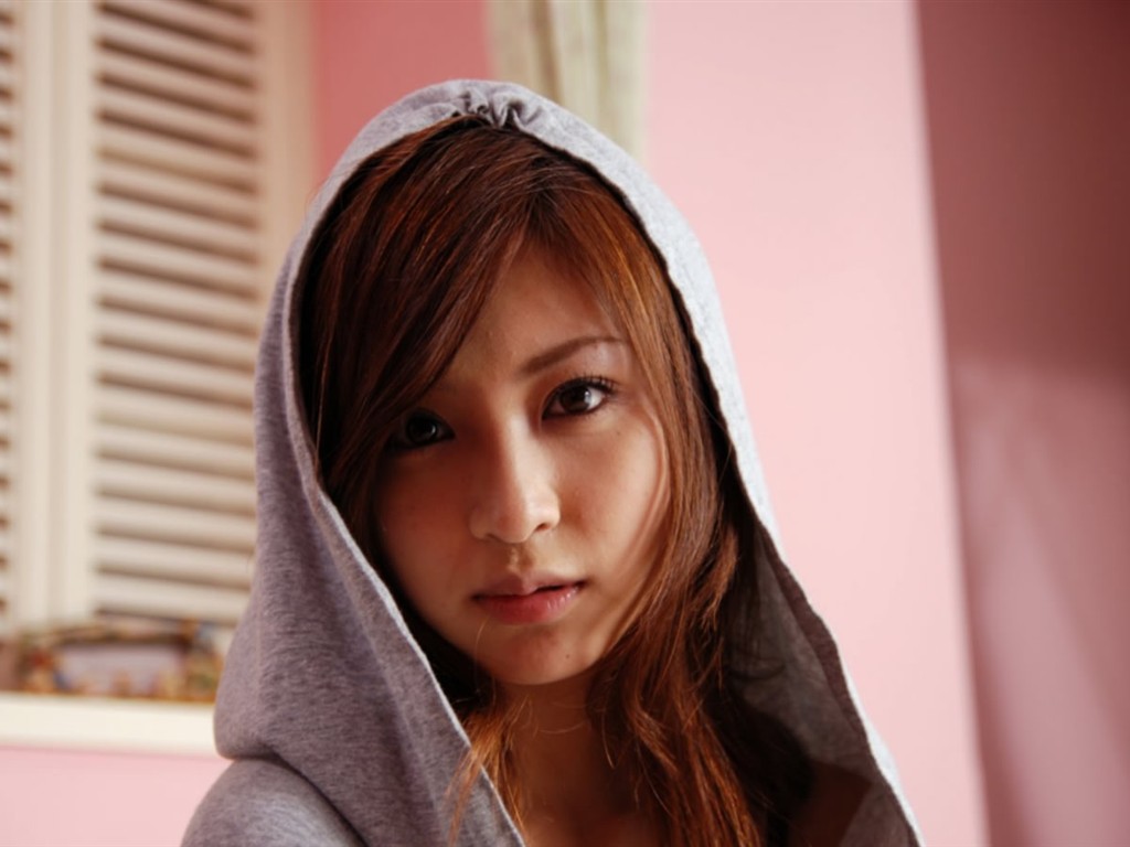 寬屏性感美女壁紙 #21 - 1024x768