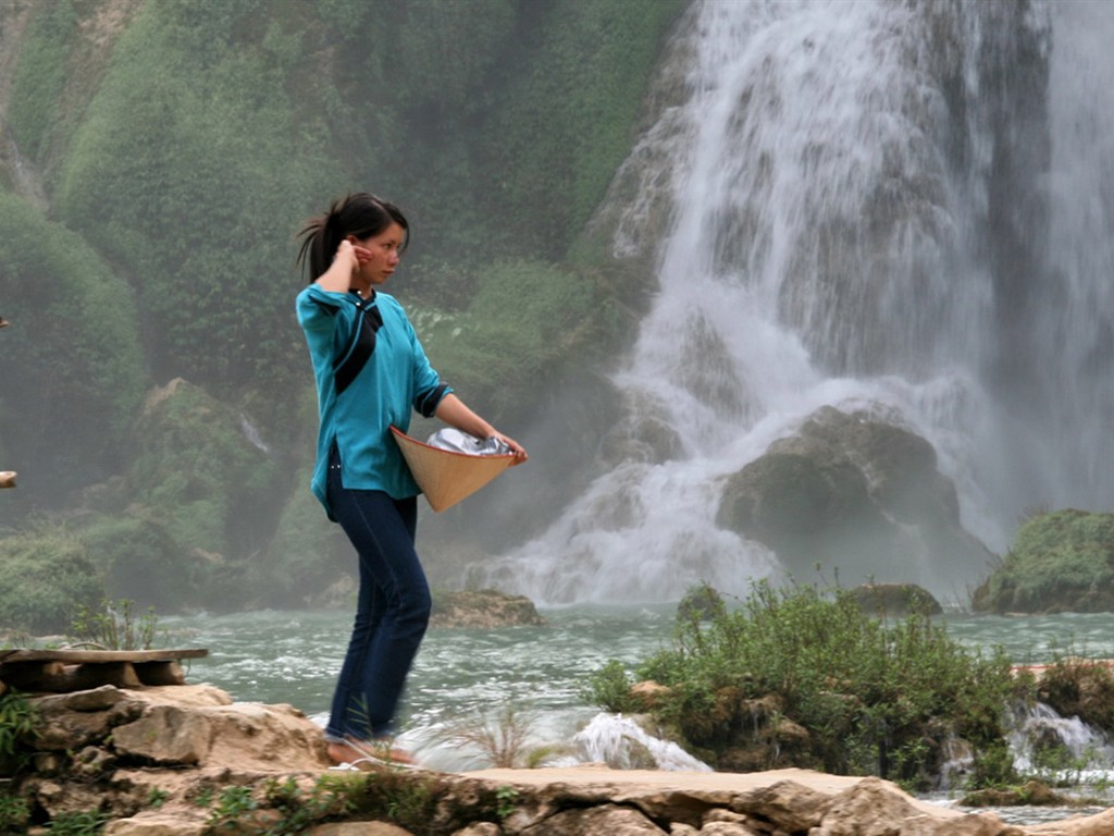 Detian Falls (Minghu Metasequoia práce) #5 - 1024x768
