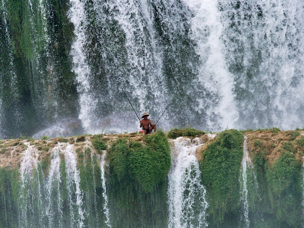 Detian Falls (Minghu Metasequoia práce) #7 - 1024x768