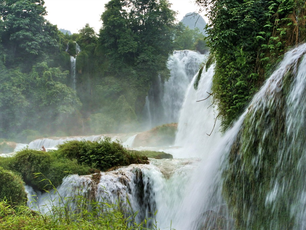 Detian Falls (Minghu Metasequoia works) #12 - 1024x768