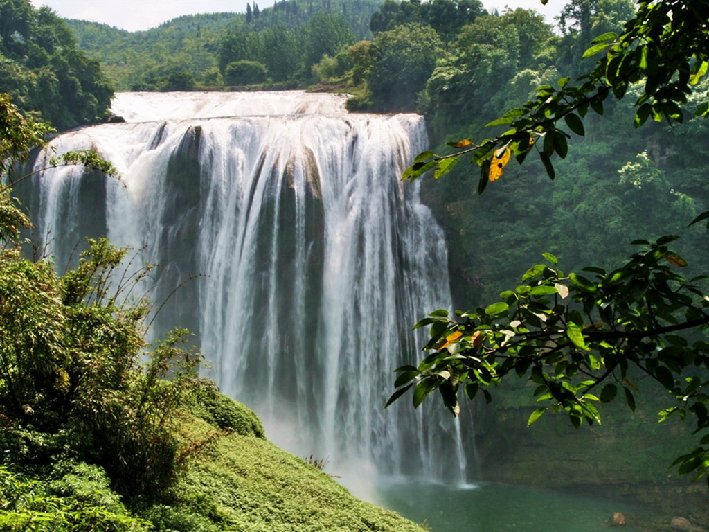 Huangguoshu Falls (Minghu obras Metasequoia) #2 - 1024x768