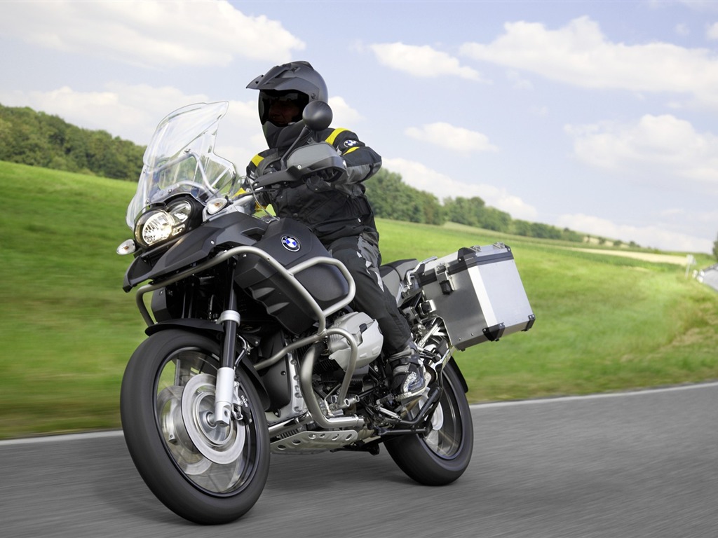 2010 fondos de pantalla de la motocicleta BMW #13 - 1024x768