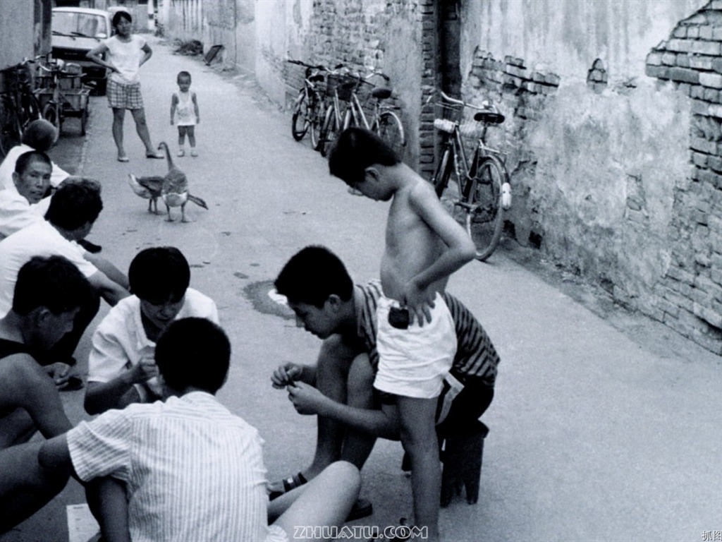 Old Hutong life for old photos wallpaper #5 - 1024x768
