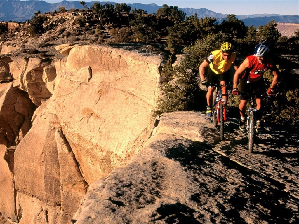 Fond d'écran de vélo de montagne #4 - 1024x768