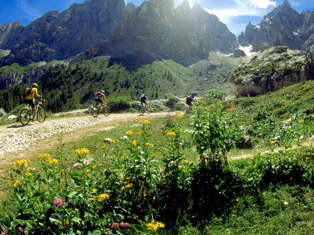 Fond d'écran de vélo de montagne #5 - 1024x768