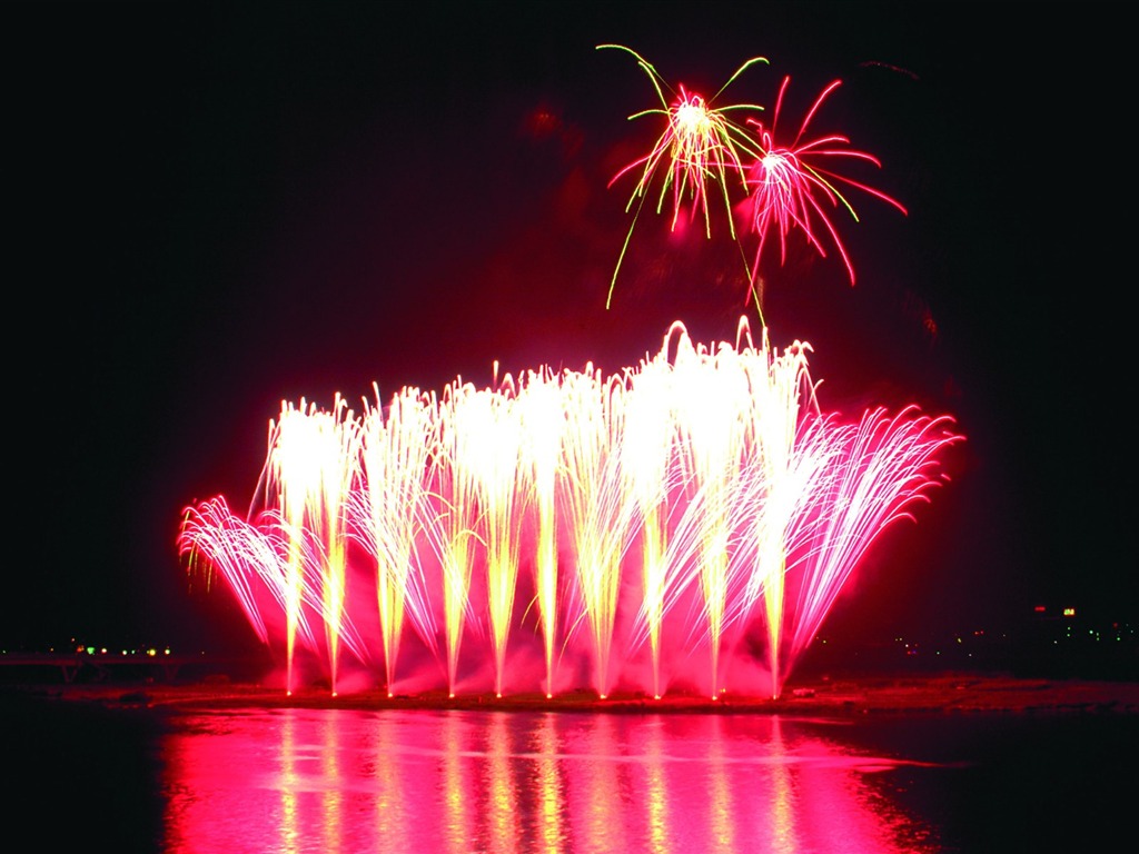 Festival de Fuegos Artificiales pantalla fondos de escritorio #7 - 1024x768