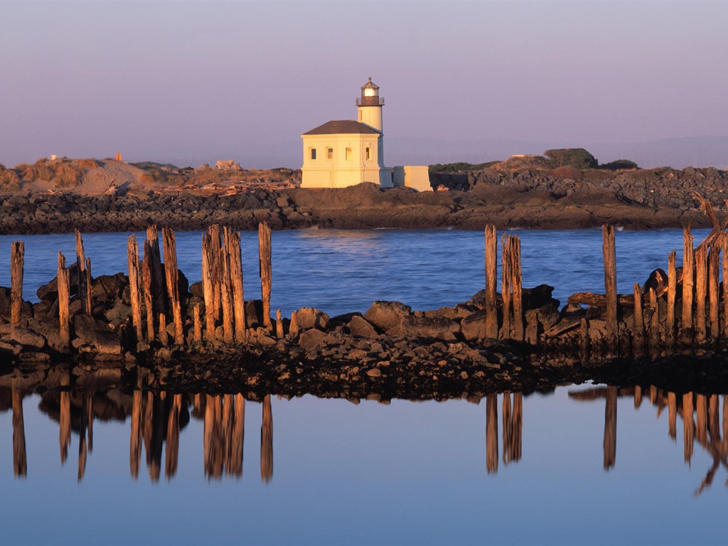 Coastal Lighthouse HD Wallpaper #30 - 1024x768