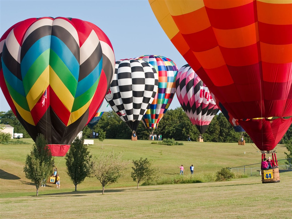 Hot air balloon wallpaper #1 - 1024x768