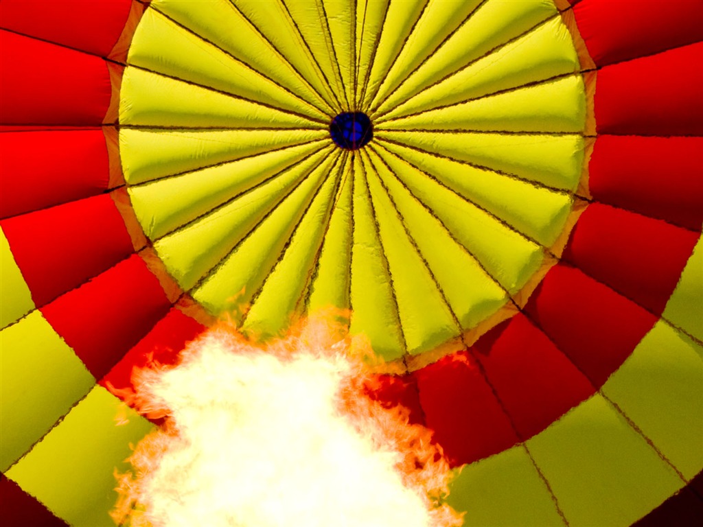Hot air balloon wallpaper #15 - 1024x768