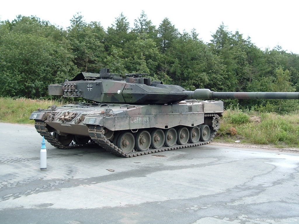 레오파드 2A5 레오파드 2A6 탱크 #2 - 1024x768