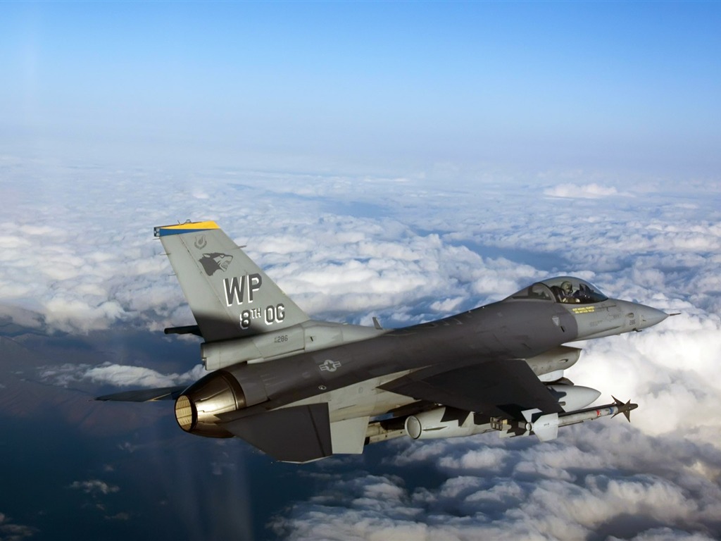 寬屏軍用飛機壁紙 #17 - 1024x768