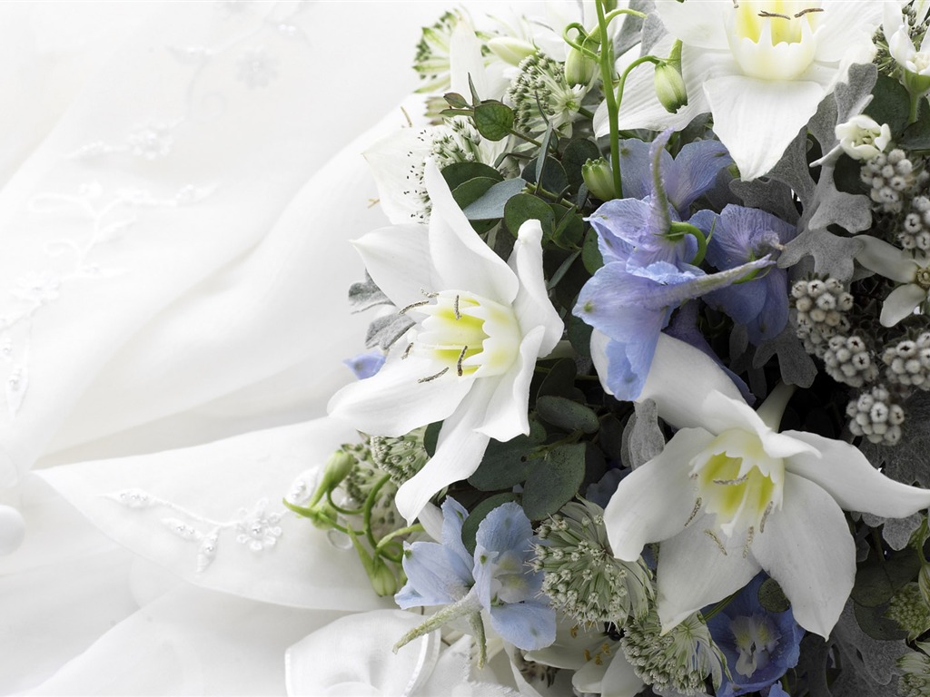 Svatební květinový svatební prsten tapetu (2) #1 - 1024x768