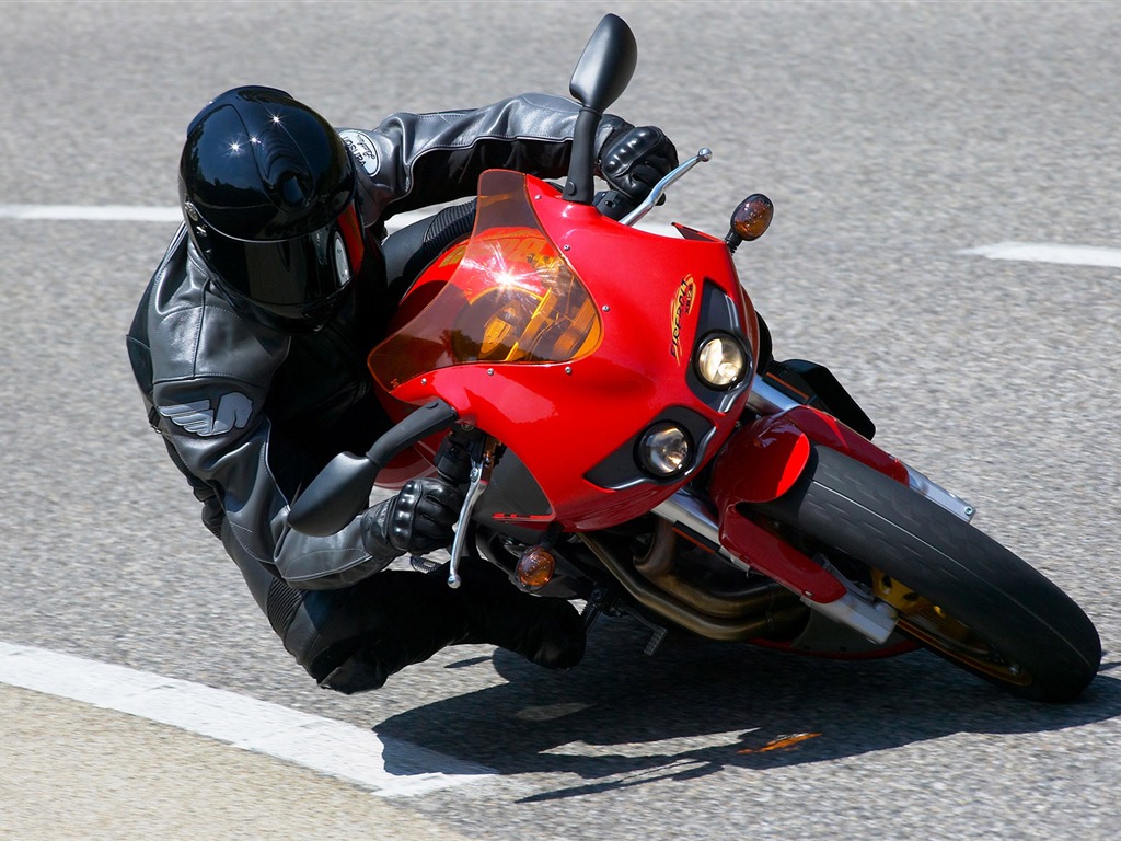 Turn Motocykl Tapeta Kolekce #23 - 1024x768