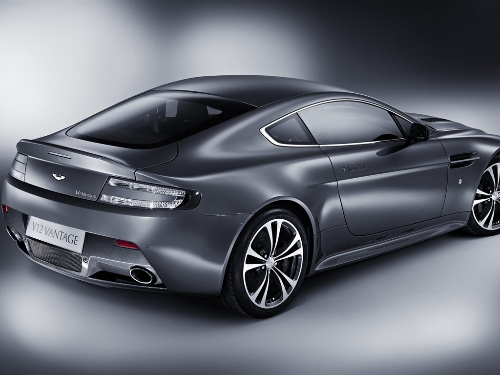 Aston Martin Fondo de Pantalla (2) #17 - 1024x768