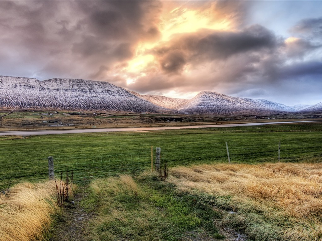 Icelandic scenery HD Wallpaper (1) #7 - 1024x768