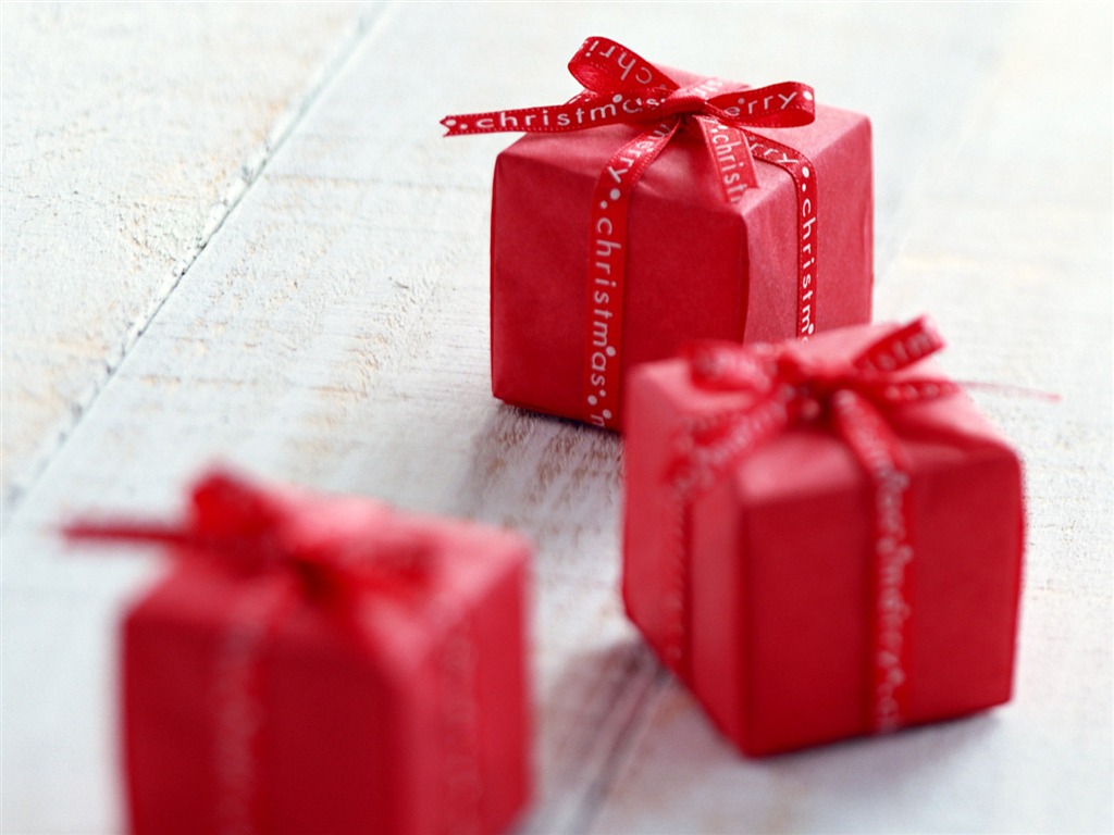 Flowers and gifts wallpaper (1) #4 - 1024x768