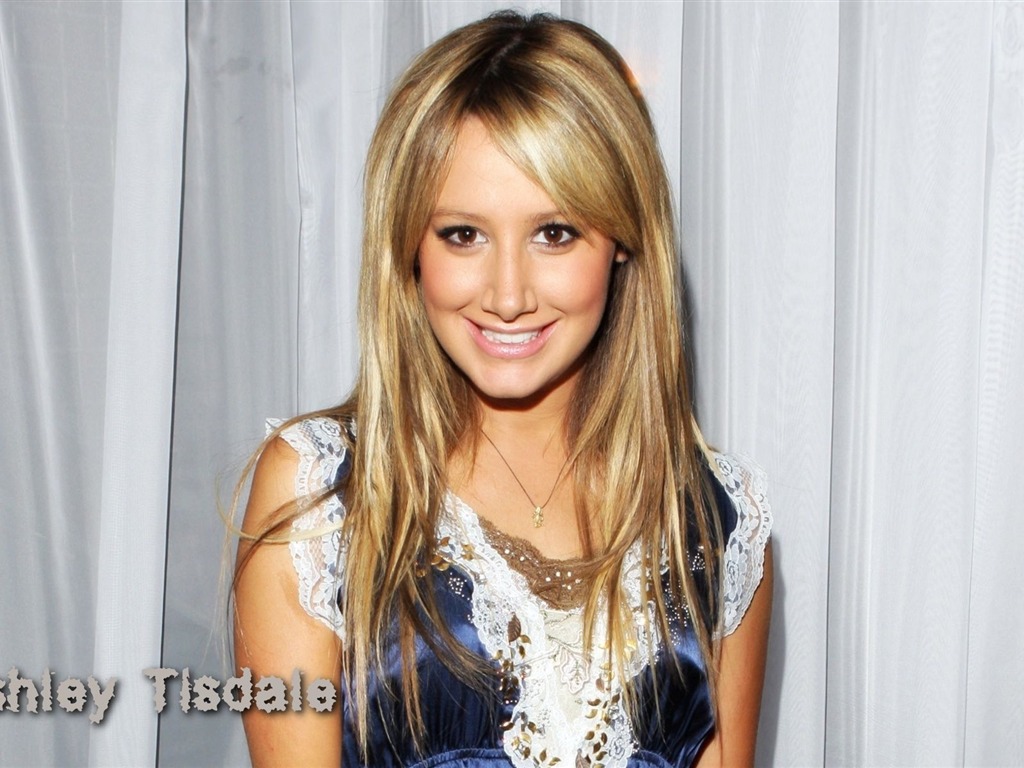 Ashley Tisdale 阿什丽·提斯代尔 美女壁纸(二)5 - 1024x768