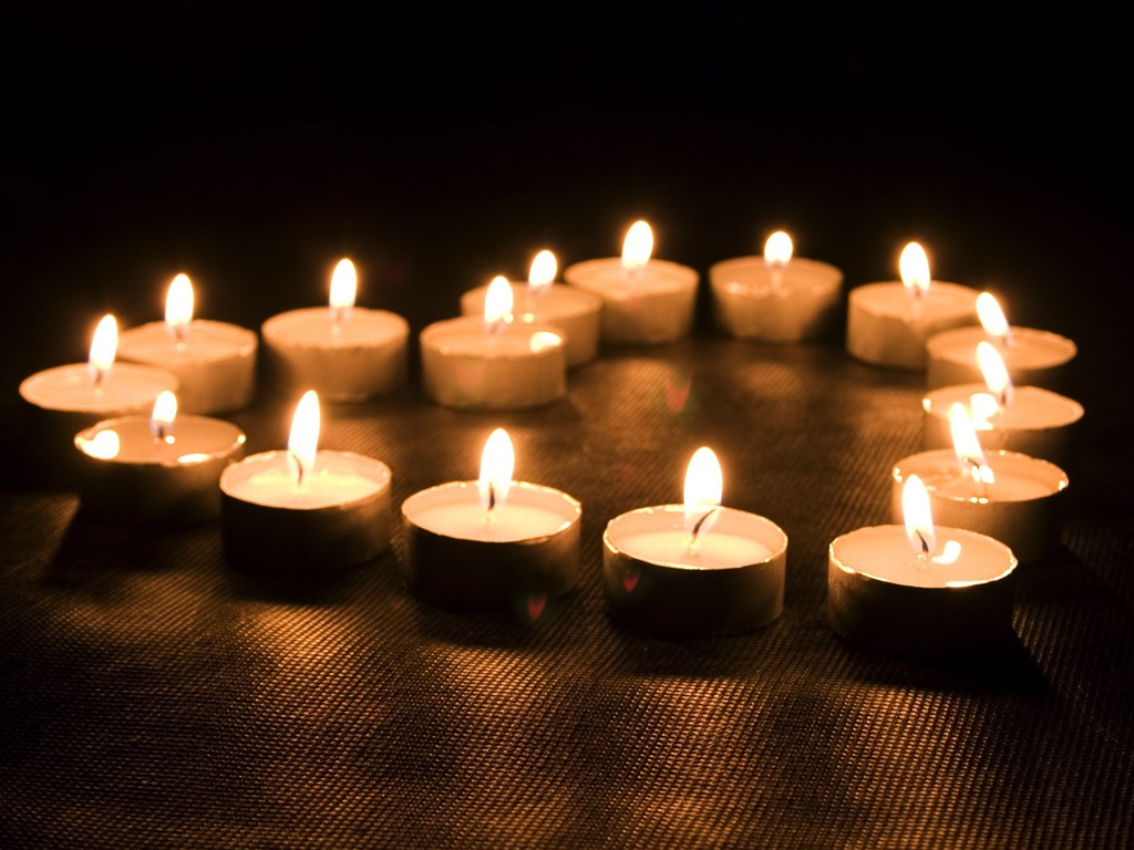 Candlelit wallpaper (3) #11 - 1024x768