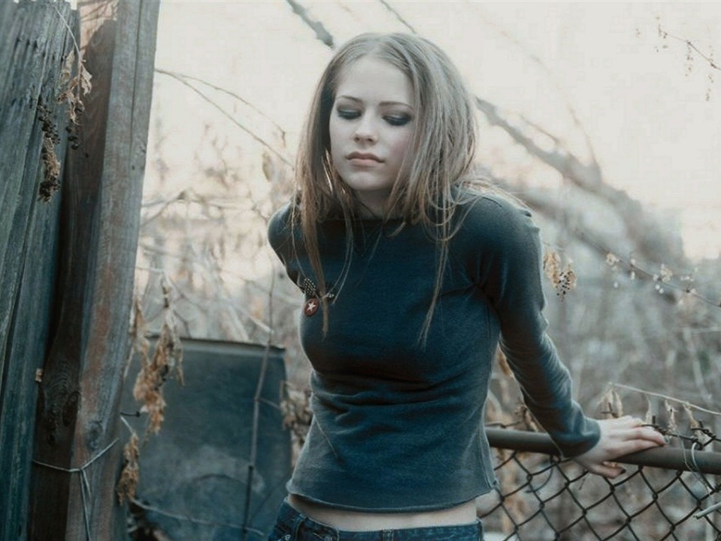 Avril Lavigne schöne Tapete (2) #2 - 1024x768