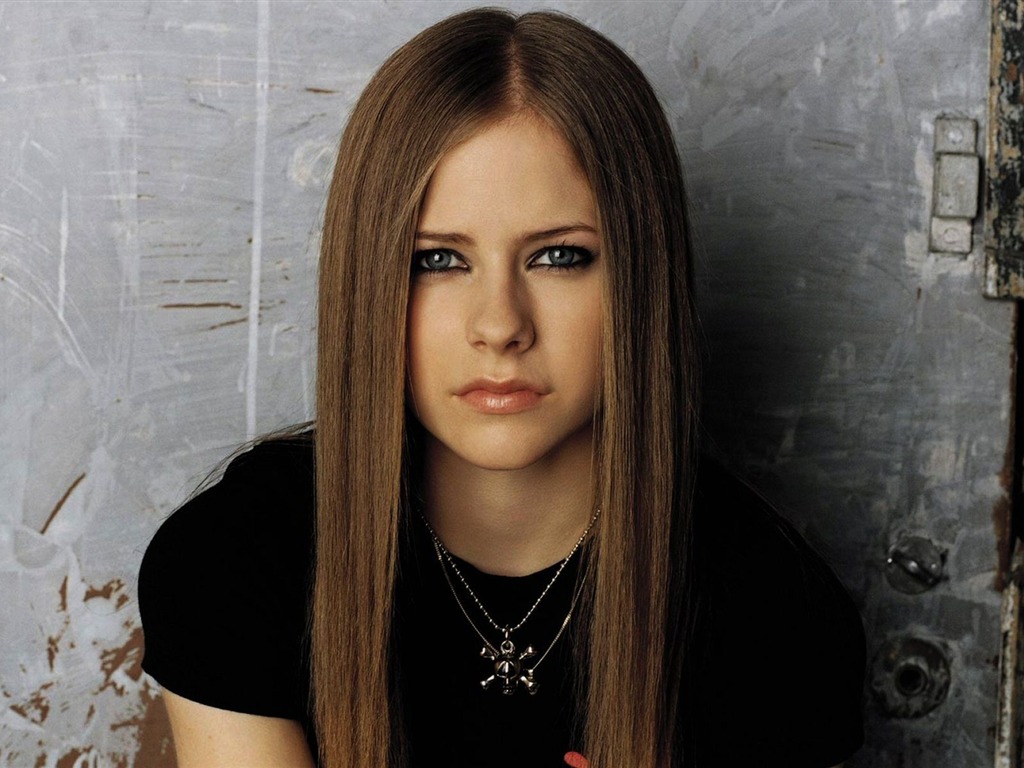 Avril Lavigne hermoso fondo de pantalla (2) #3 - 1024x768