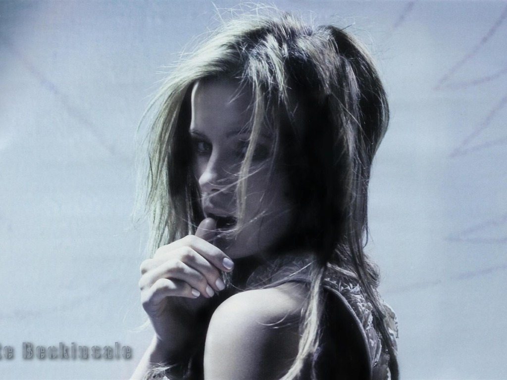 Kate Beckinsale krásnou tapetu #4 - 1024x768
