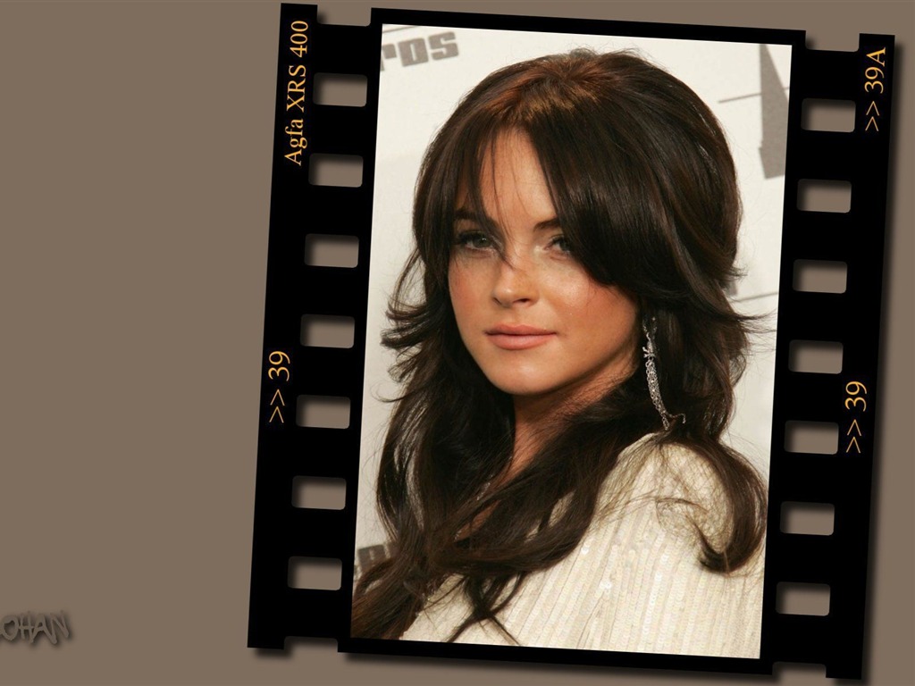 Lindsay Lohan krásná tapeta #5 - 1024x768