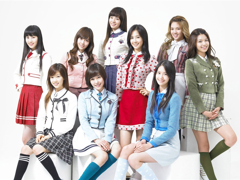 Fond d'écran Generation Girls (2) #19 - 1024x768