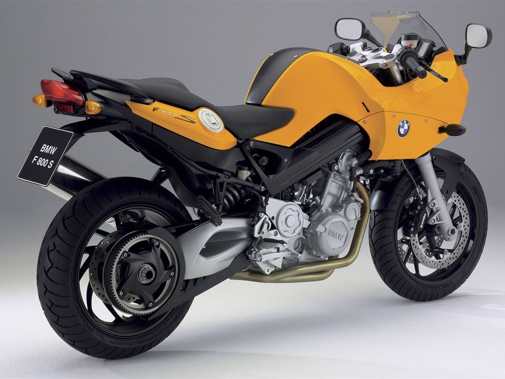 BMW motorcycle wallpapers (3) #15 - 1024x768