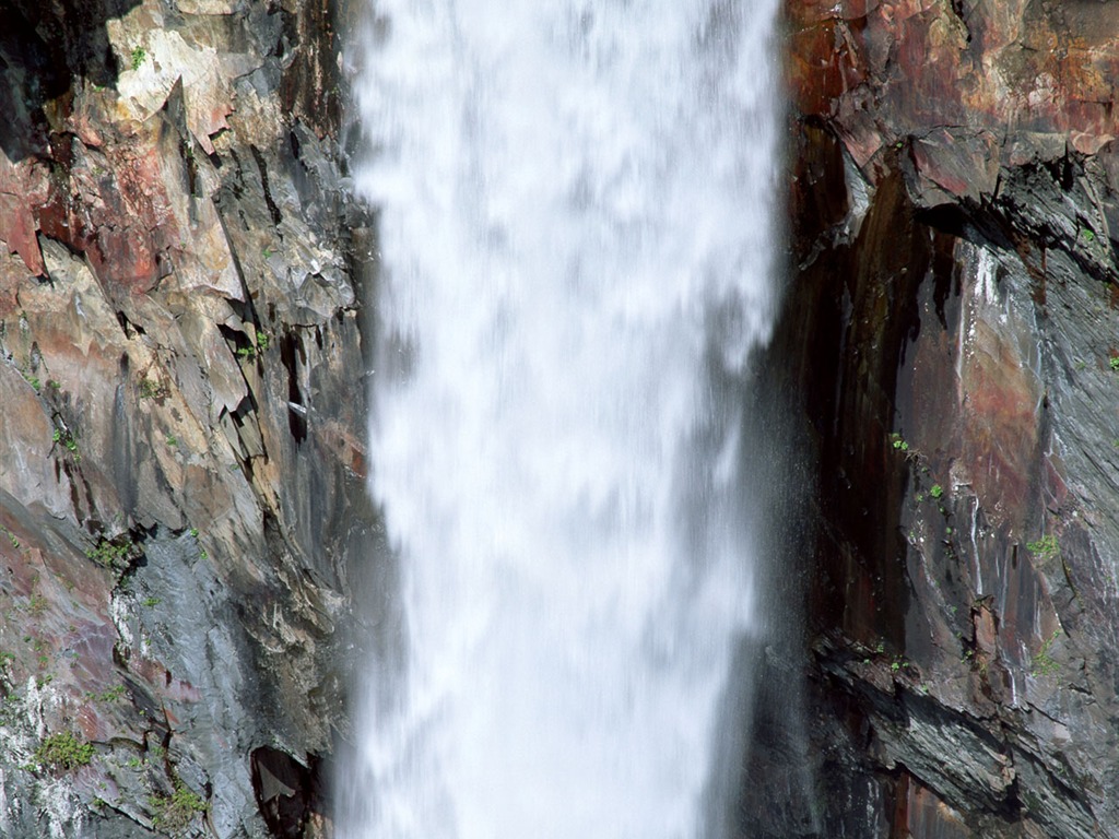 Cascada arroyos fondo de pantalla (1) #16 - 1024x768