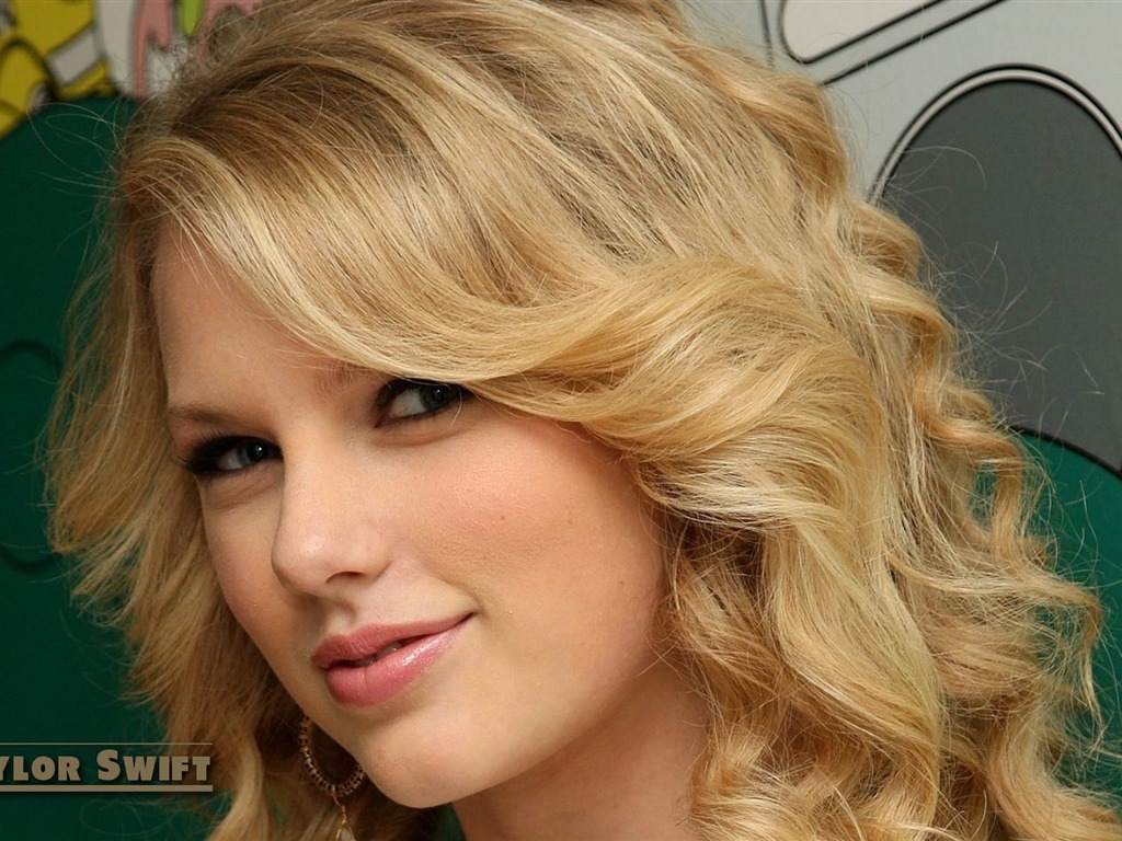 Taylor Swift hermoso fondo de pantalla #7 - 1024x768