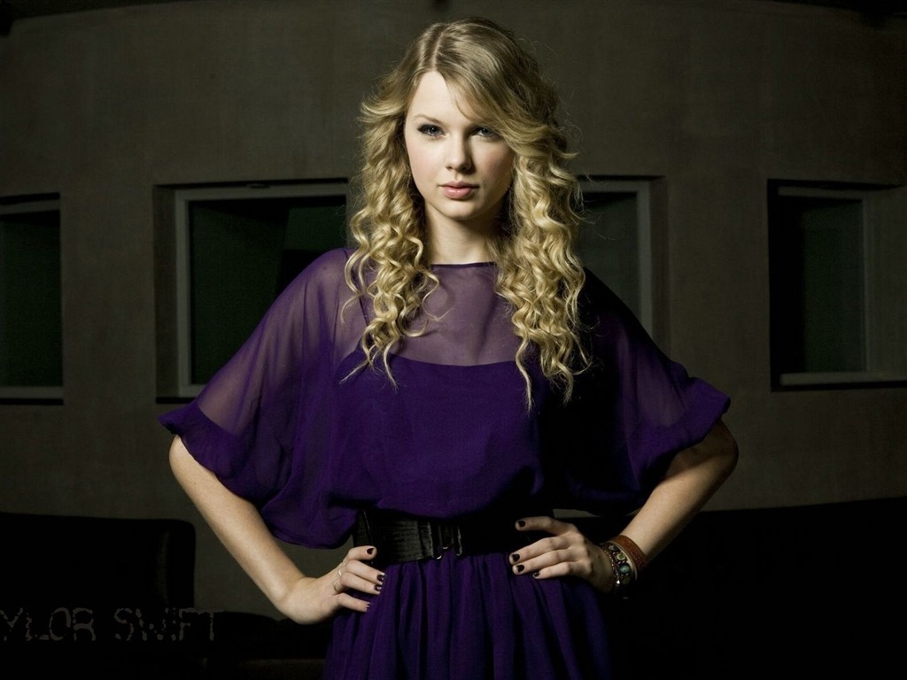Taylor Swift krásnou tapetu #20 - 1024x768
