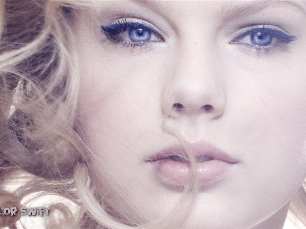 Taylor Swift krásnou tapetu #46 - 1024x768