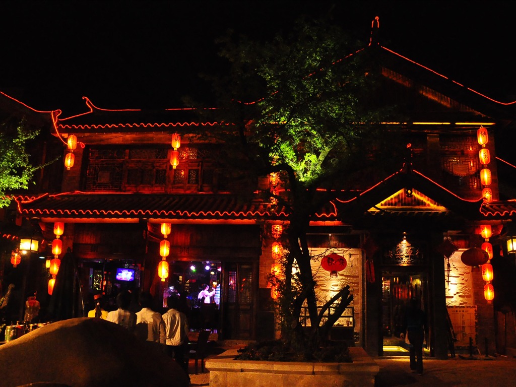 Lijiang Ancient Town Night (Old Hong OK works) #11 - 1024x768
