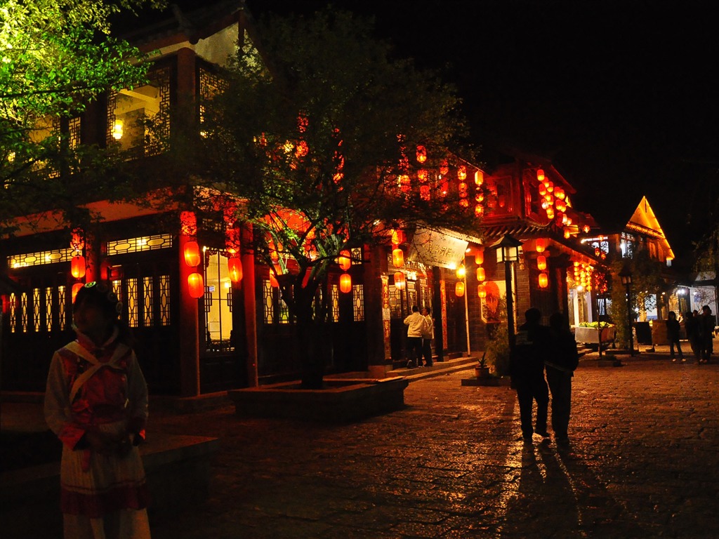 Lijiang Ancient Town Night (Old Hong OK works) #13 - 1024x768