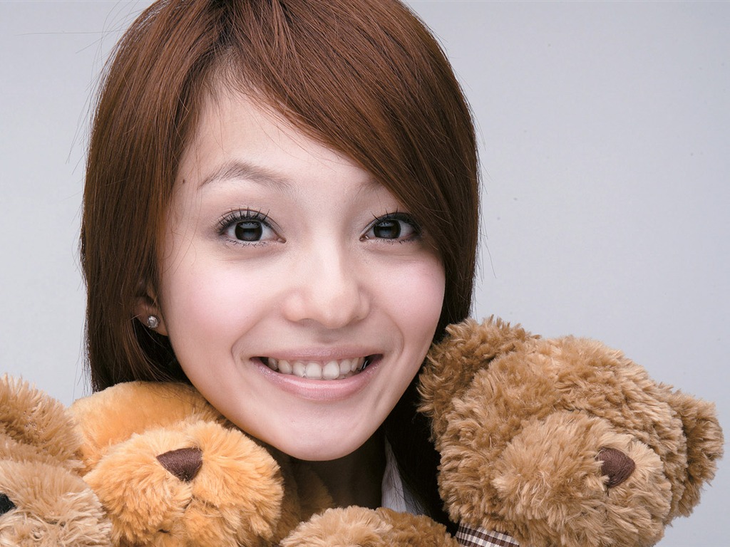 Angela Chang wallpaper albums #4 - 1024x768