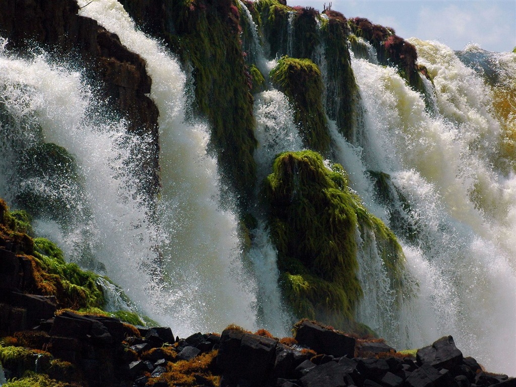 Cascada arroyos fondo de pantalla (9) #9 - 1024x768