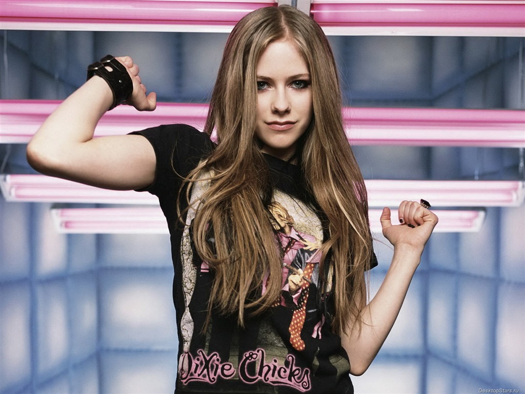 Avril Lavigne krásnou tapetu (3) #14 - 1024x768