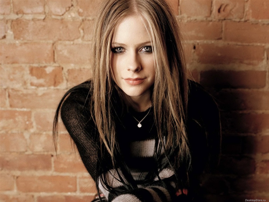 Avril Lavigne hermoso fondo de pantalla (3) #16 - 1024x768