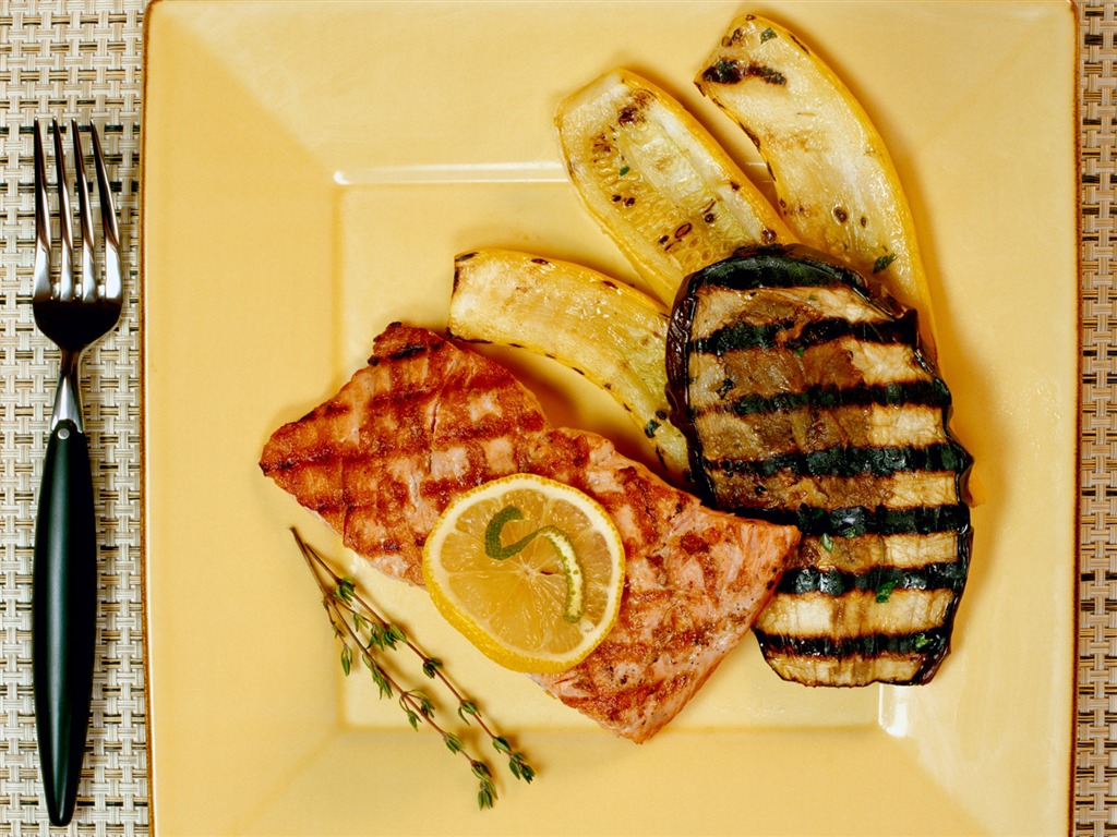 Gourmet dinner wallpaper (9) #16 - 1024x768
